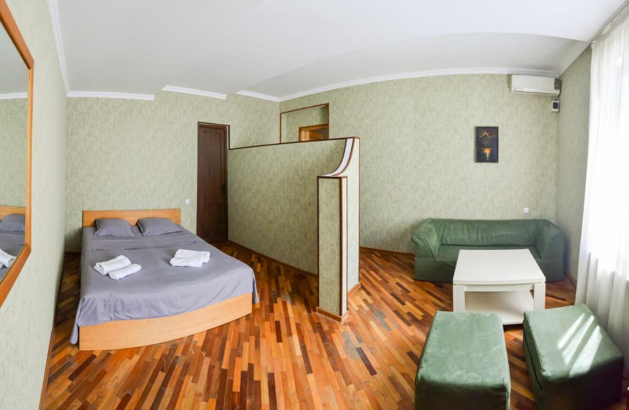 Shin Hotel Akhaltsikhe Kültér fotó